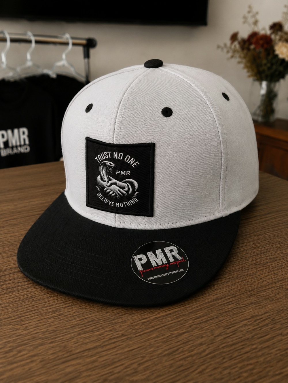 Men’s Hgray & Black Snapback Cap - Trust No One Belive Nothing 710 Bg Pmr Patch